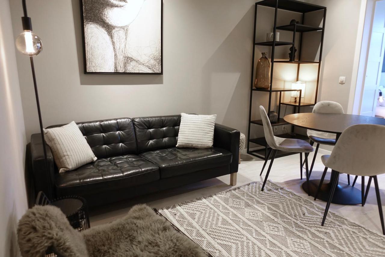 3 Room Luxury Design Apartment With Airconditioning, Close To Gent St-Pieters Station Екстер'єр фото